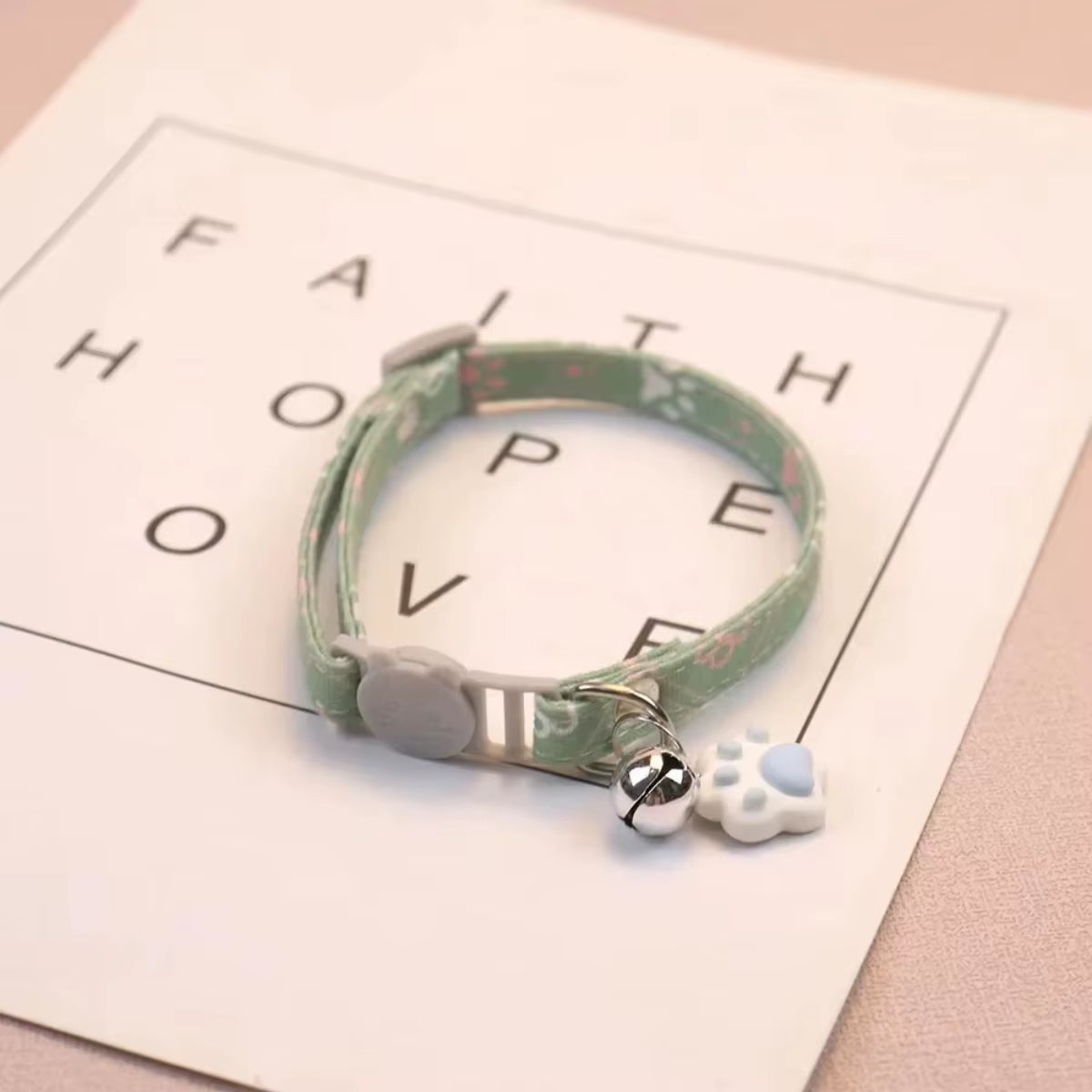 Coleira verde para gatos 🐾💚